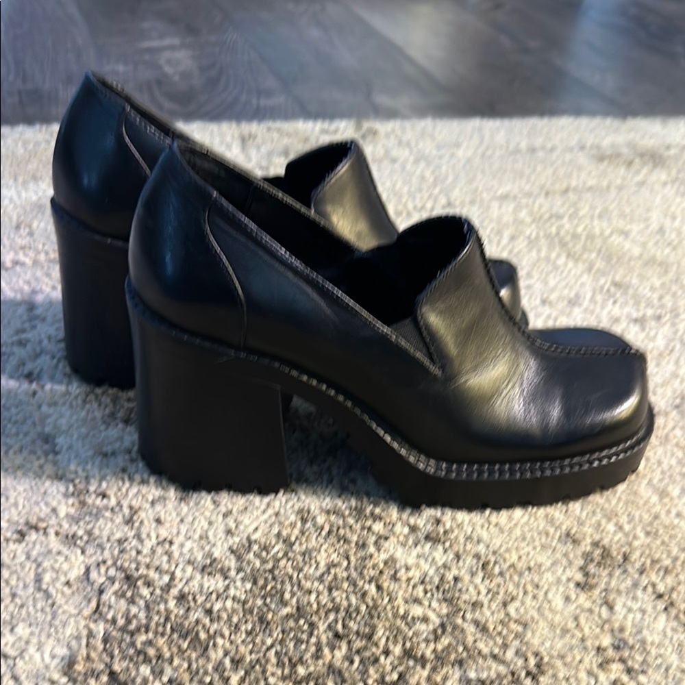 Stone Ridge shoes - Picture 5 of 6